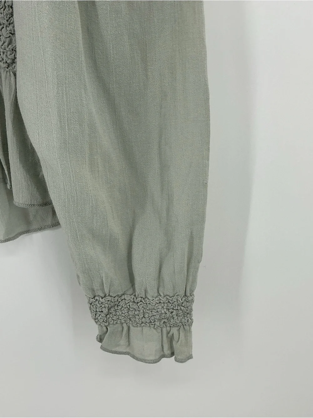 Anthropologie Balloon Sleeve Smocked Peplum Blouse Sage Green Size S - Picture 7 of 11